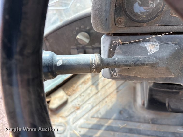 image for item EU4984 1999 Caterpillar 928G wheel loader