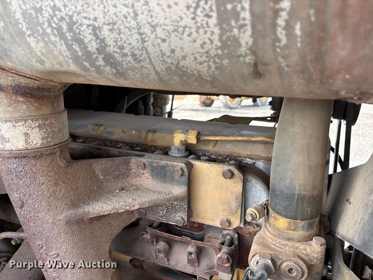 image for item EU4984 1999 Caterpillar 928G wheel loader