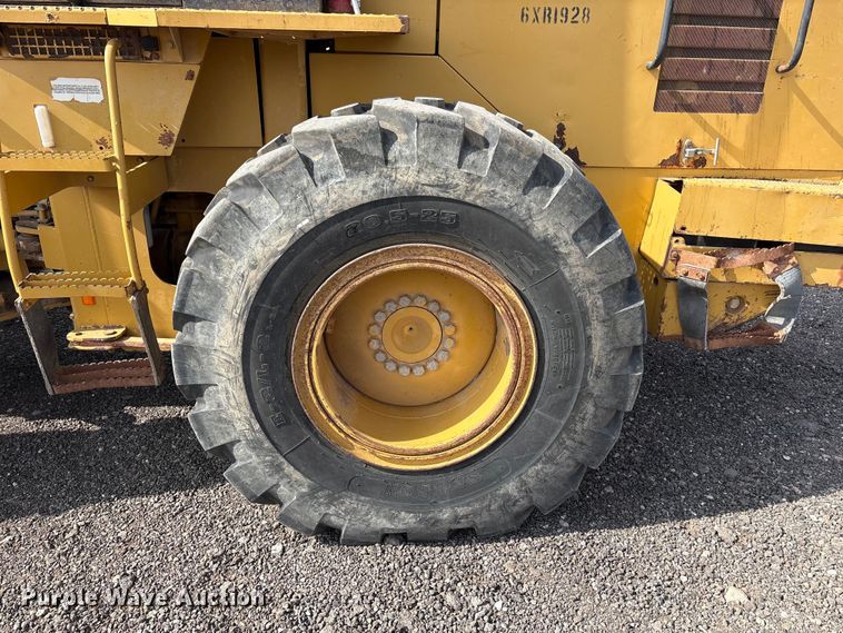 image for item EU4984 1999 Caterpillar 928G wheel loader