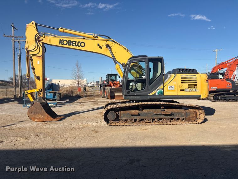 image for item EV2777 Kobelco SK210LC-10 excavator