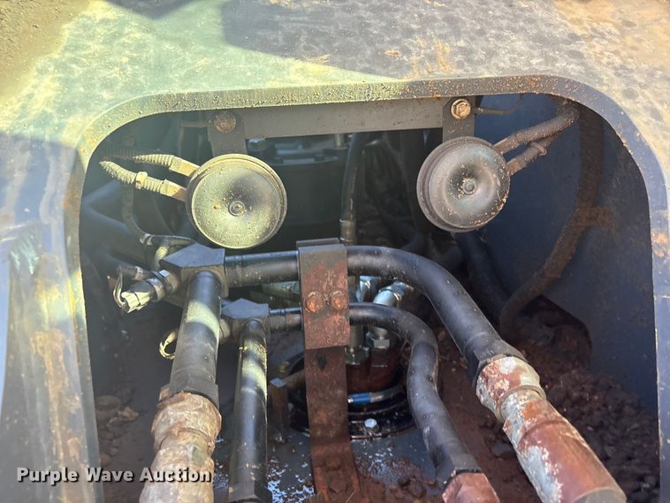 image for item EV2777 Kobelco SK210LC-10 excavator