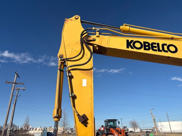 image for item EV2777 Kobelco SK210LC-10 excavator