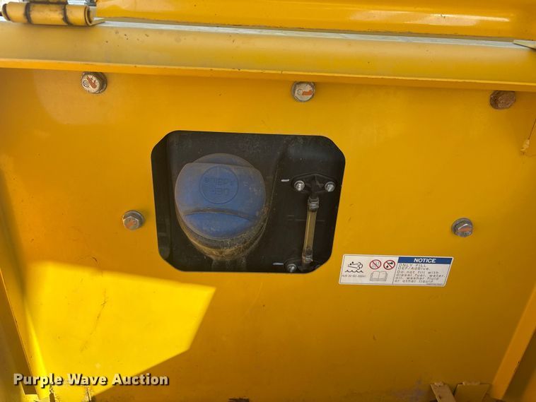 image for item EV2777 Kobelco SK210LC-10 excavator