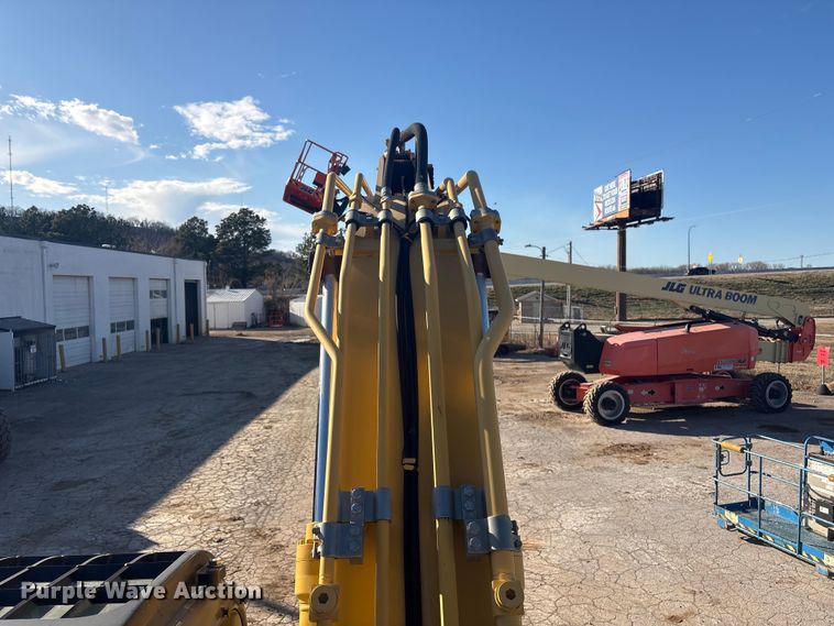 image for item EV2777 Kobelco SK210LC-10 excavator