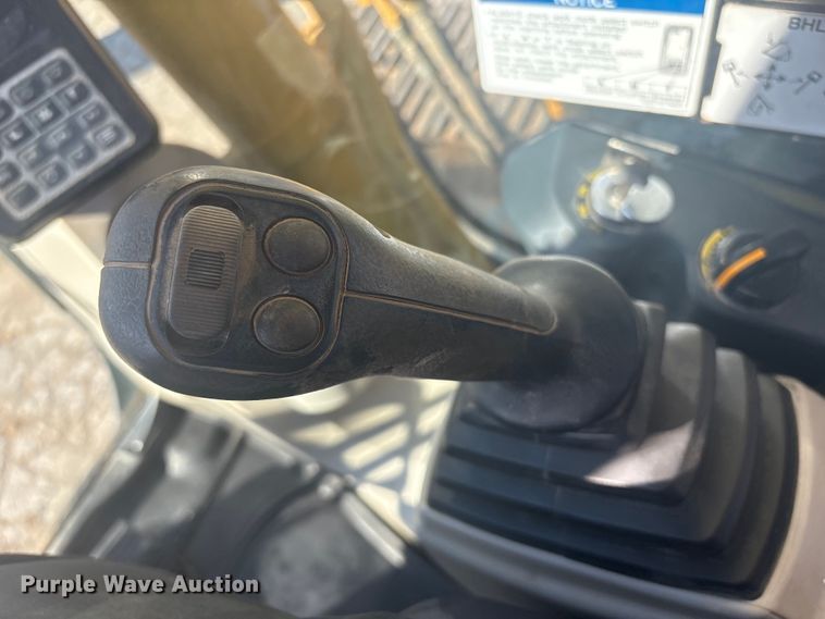 image for item EV2777 Kobelco SK210LC-10 excavator