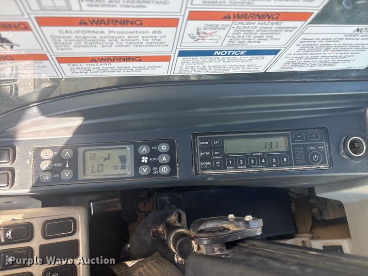 image for item EV2777 Kobelco SK210LC-10 excavator