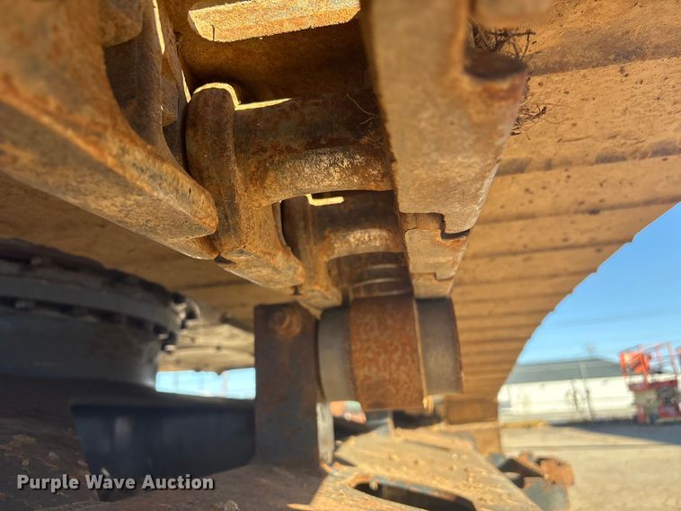 image for item EV2777 Kobelco SK210LC-10 excavator