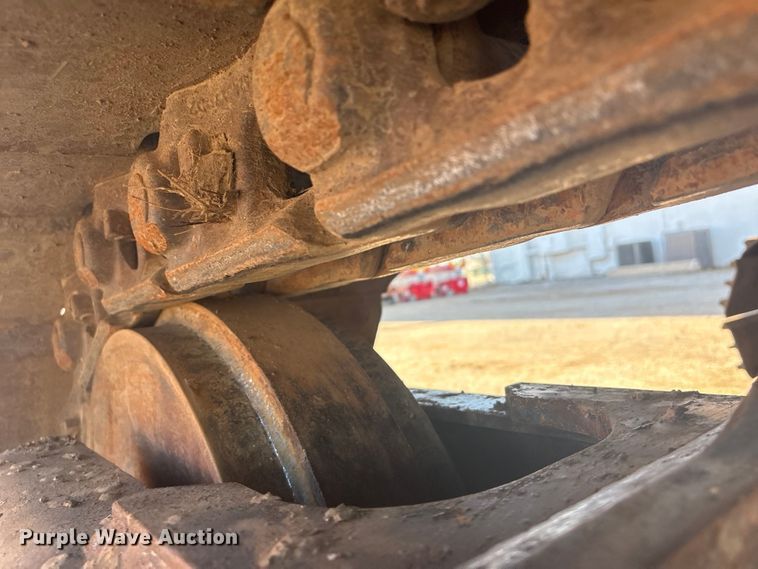 image for item EV2777 Kobelco SK210LC-10 excavator