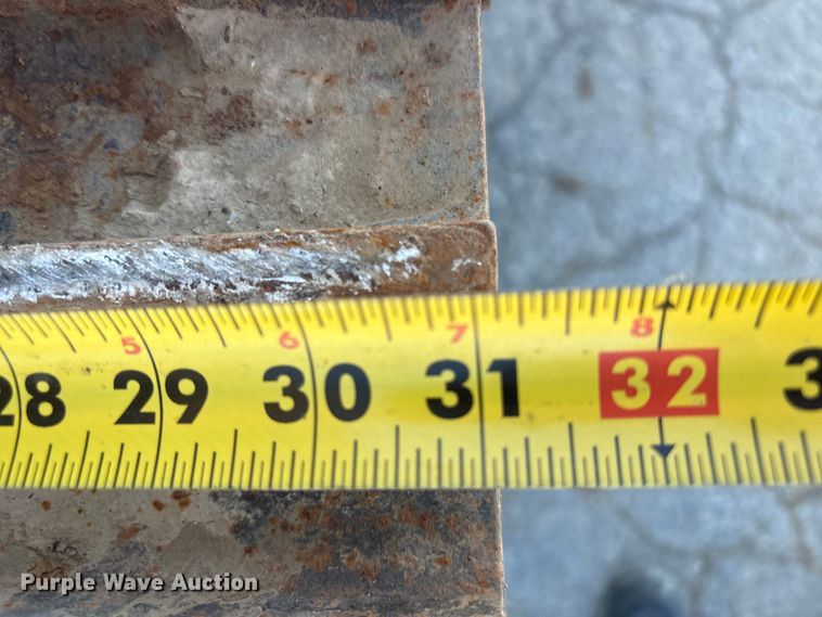 image for item EV2777 Kobelco SK210LC-10 excavator