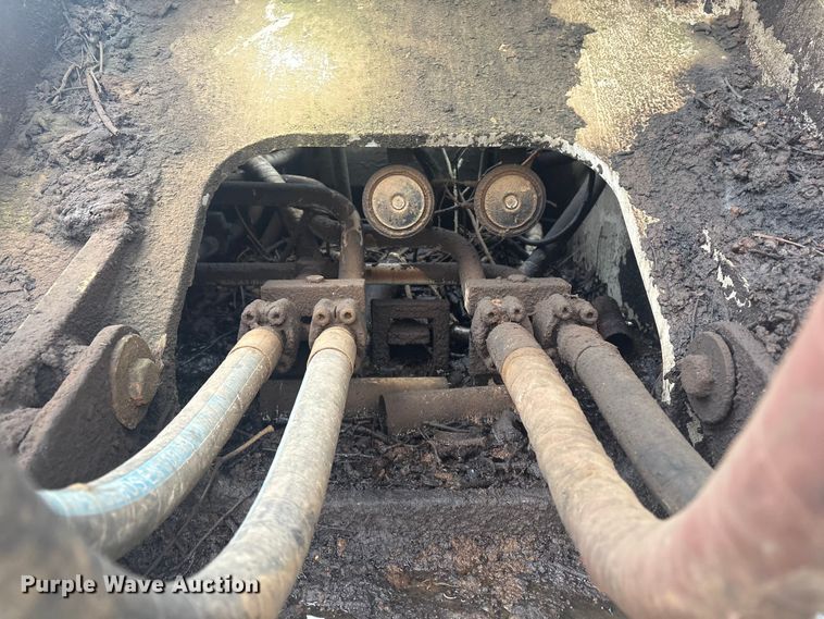 image for item EV2813 1996 Link-Belt 4300 Q excavator