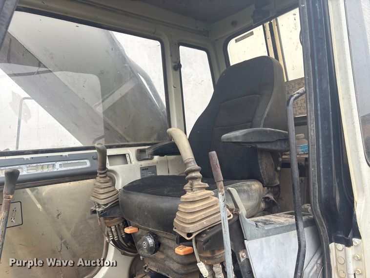 image for item EV2813 1996 Link-Belt 4300 Q excavator