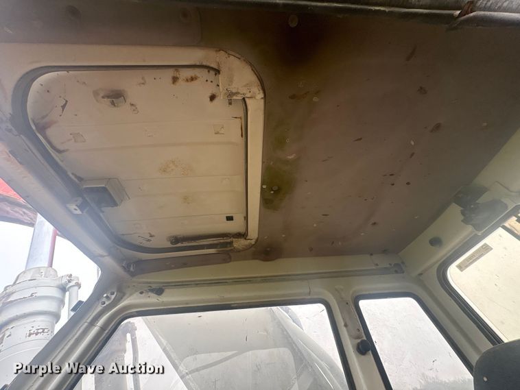 image for item EV2813 1996 Link-Belt 4300 Q excavator