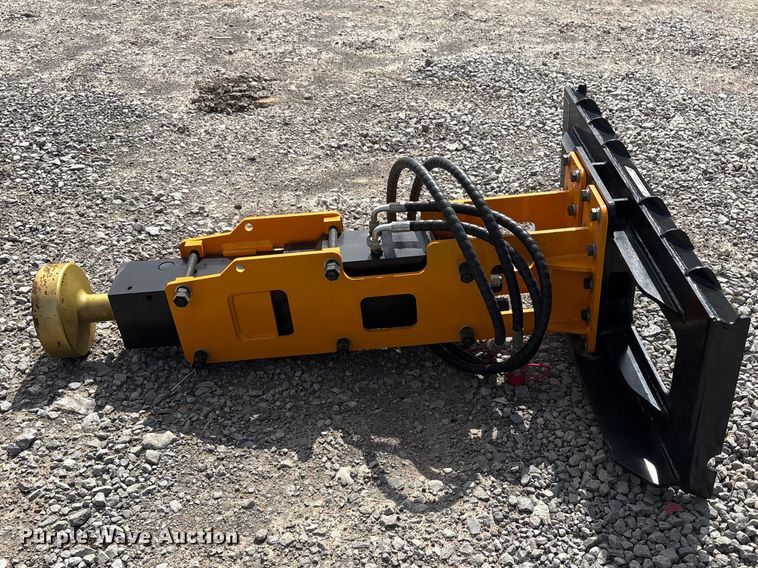 image for item EV2823 2025 Future D680 skid steer pile hammer