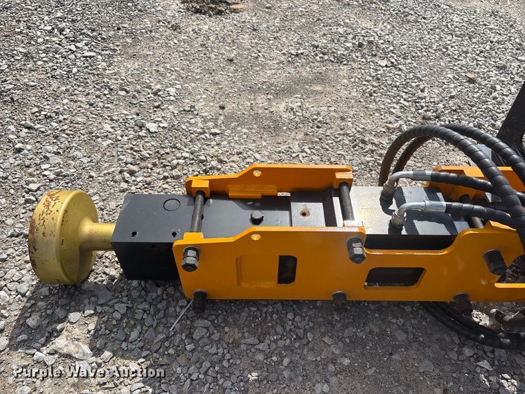 image for item EV2823 2025 Future D680 skid steer pile hammer