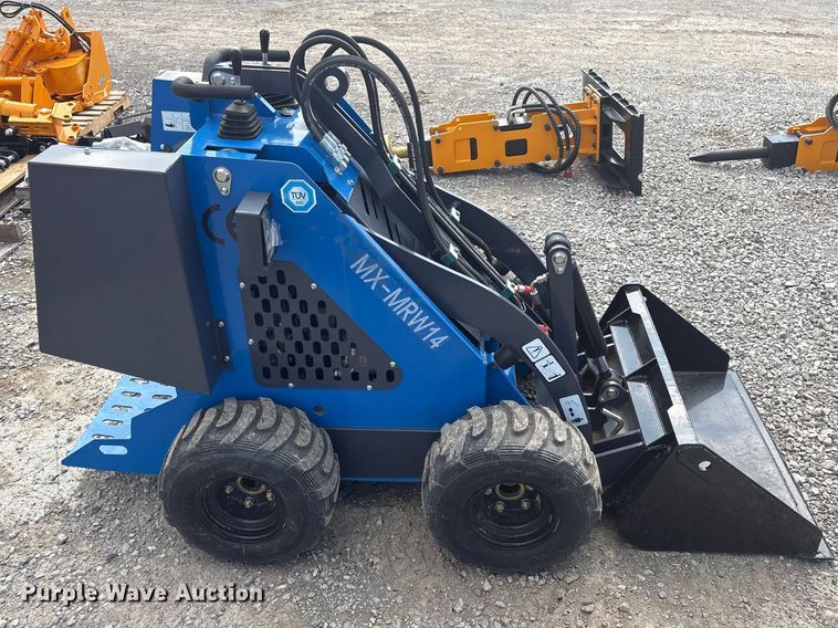 image for item EV2827 2025 AGT MX-MRW14 compact utility loader