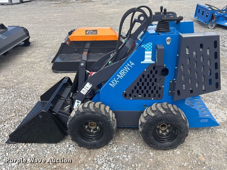 image for item EV2827 2025 AGT MX-MRW14 compact utility loader