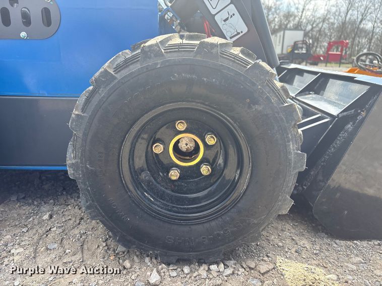 image for item EV2827 2025 AGT MX-MRW14 compact utility loader