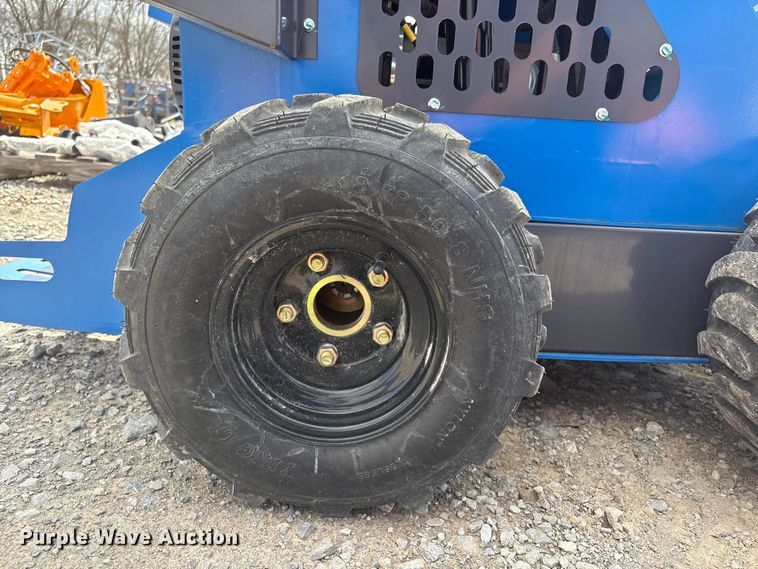 image for item EV2827 2025 AGT MX-MRW14 compact utility loader