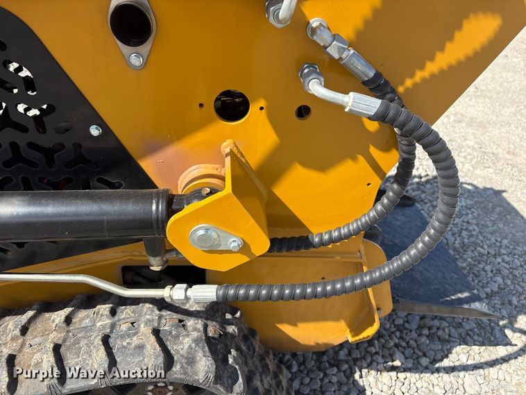 image for item EV2828 2024 AGT MX-CRT23 compact utility loader