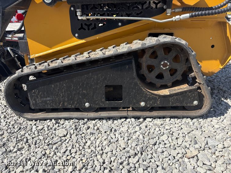 image for item EV2828 2024 AGT MX-CRT23 compact utility loader