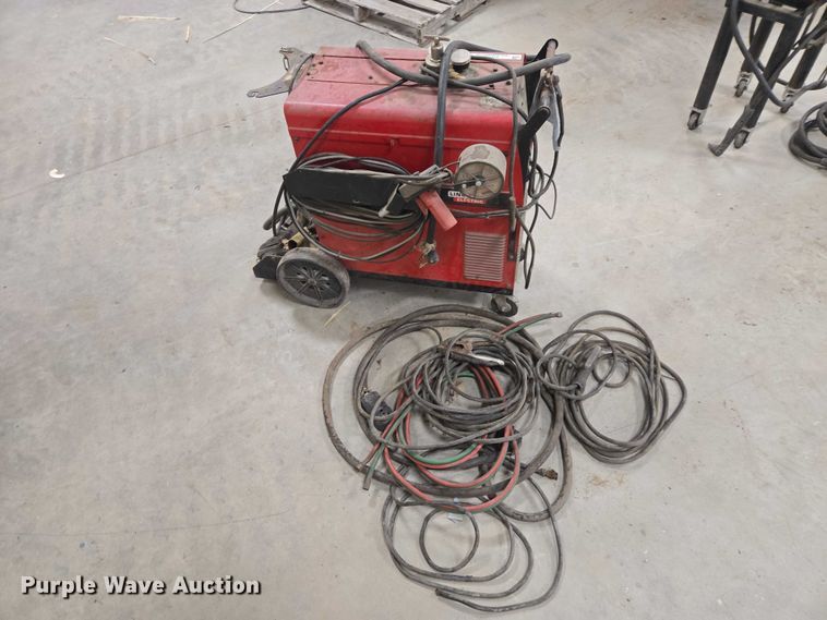 image for item EV5535 Lincoln Power Mig 200 welder