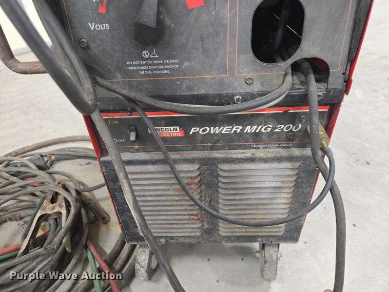 image for item EV5535 Lincoln Power Mig 200 welder