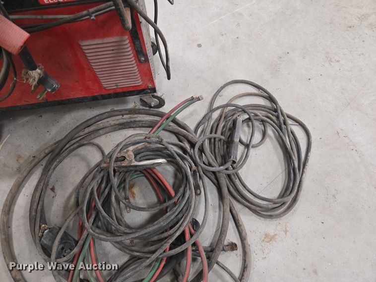 image for item EV5535 Lincoln Power Mig 200 welder