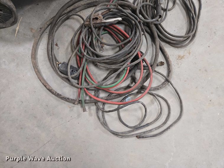 image for item EV5535 Lincoln Power Mig 200 welder