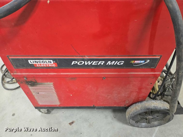 image for item EV5535 Lincoln Power Mig 200 welder