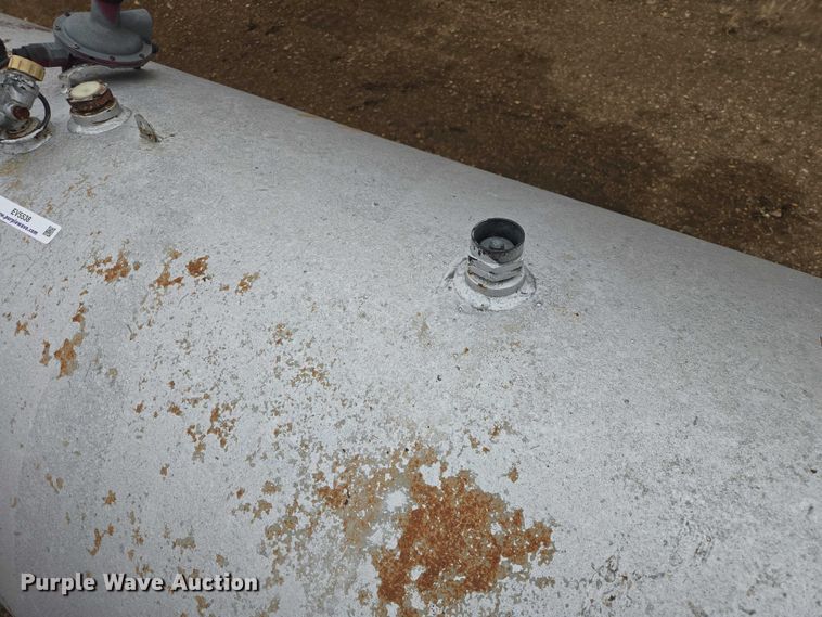 image for item EV5538 1982 American Welding & Tank Co propane tank