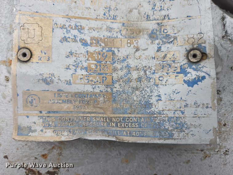 image for item EV5538 1982 American Welding & Tank Co propane tank