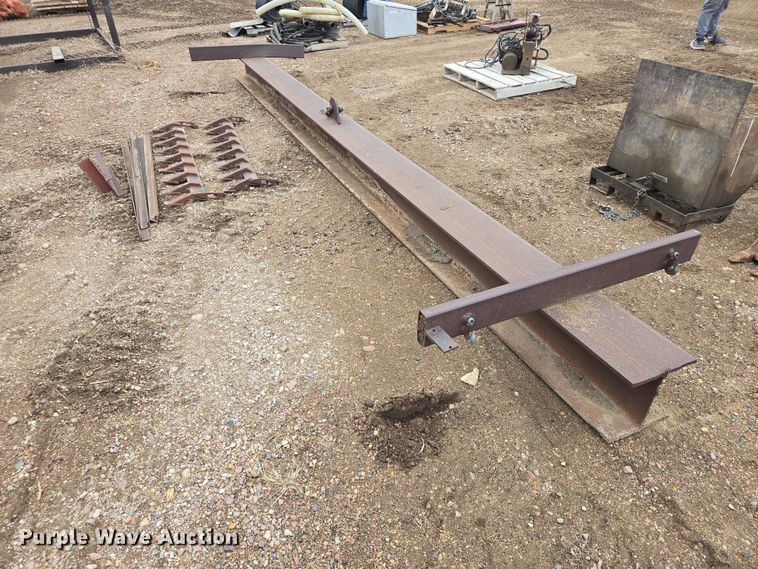 image for item EV5542 Building materials