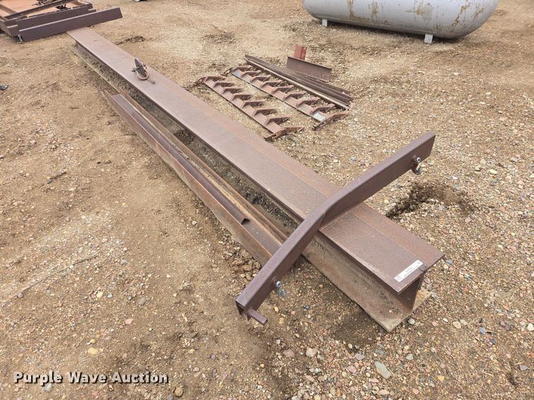 image for item EV5542 Building materials