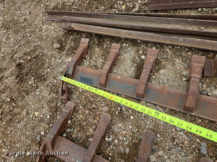 image for item EV5542 Building materials