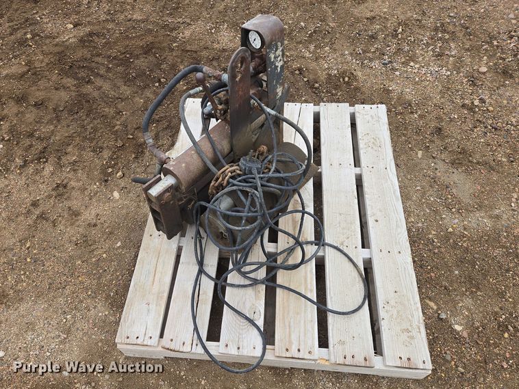 image for item EV5544 F&W concrete wall forms