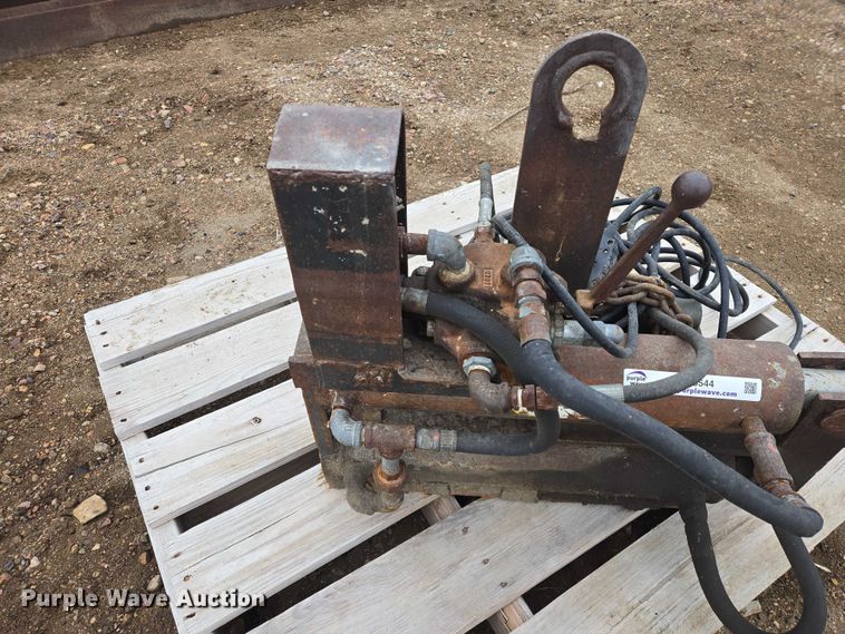 image for item EV5544 F&W concrete wall forms