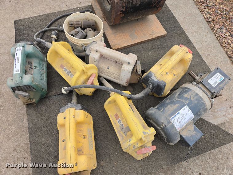 image for item EV5545 Concrete vibrators