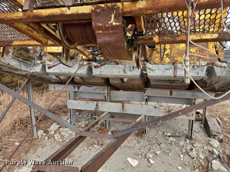 image for item EV5546 Concrete silo wall form machine