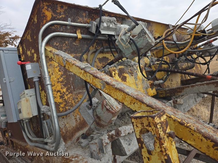 image for item EV5546 Concrete silo wall form machine