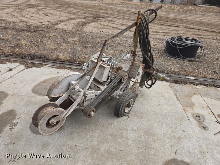 image for item EV5546 Concrete silo wall form machine