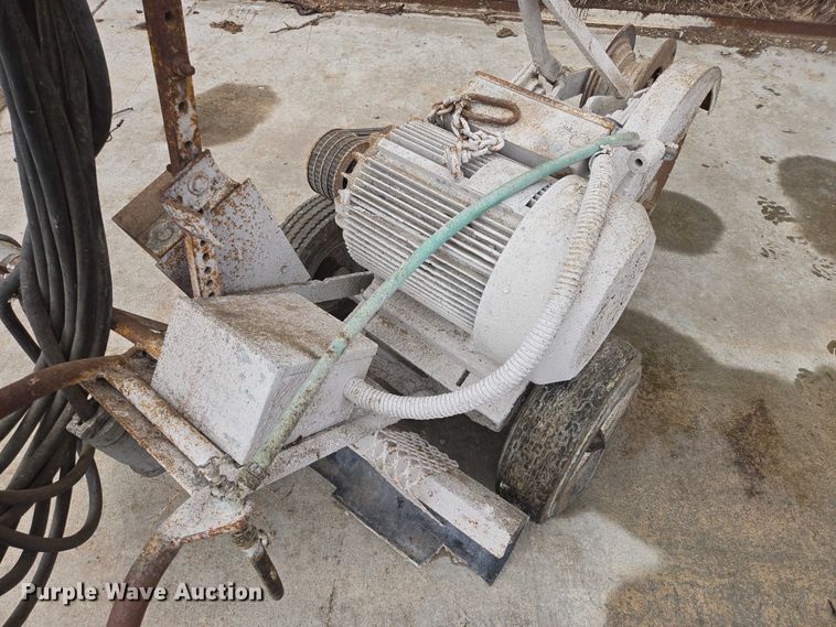 image for item EV5546 Concrete silo wall form machine