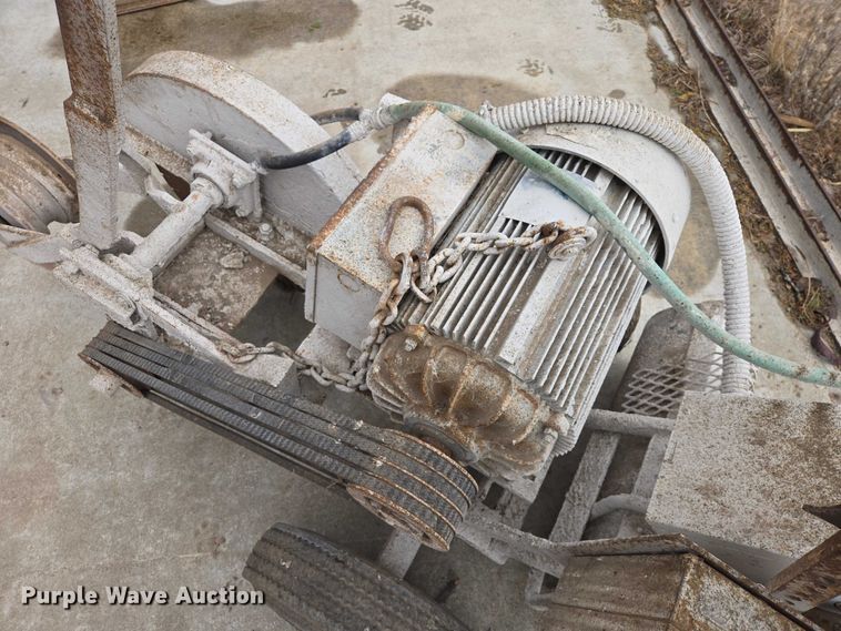 image for item EV5546 Concrete silo wall form machine