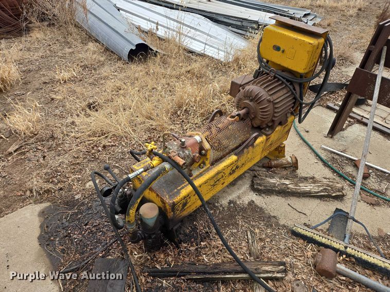 image for item EV5546 Concrete silo wall form machine