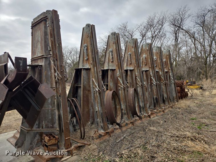 image for item EV5547 (7) concrete silo forms