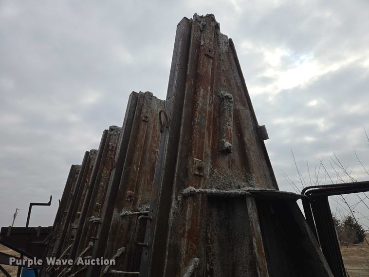 image for item EV5547 (7) concrete silo forms