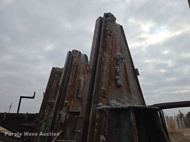 image for item EV5547 (7) concrete silo forms