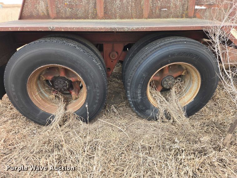 image for item EV5551 Shop built precast concrete panel trailer