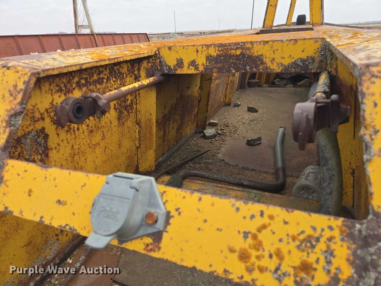 image for item EV5552 Shop built precast concrete panel trailer