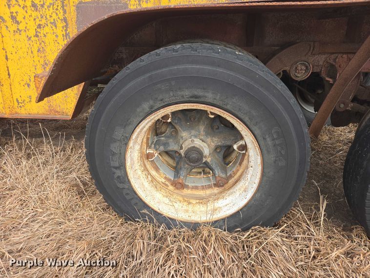 image for item EV5552 Shop built precast concrete panel trailer