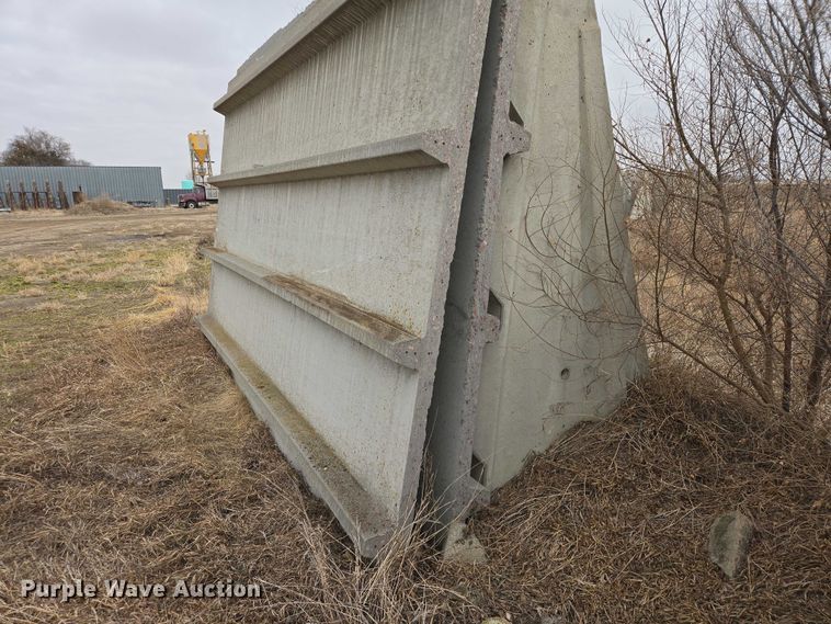 image for item EV5553 Concrete silo parts